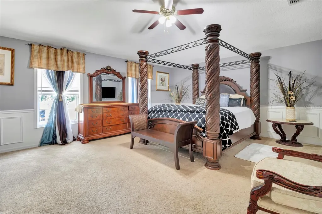 7642 Park Hill Avenue Leesburg FL 34748