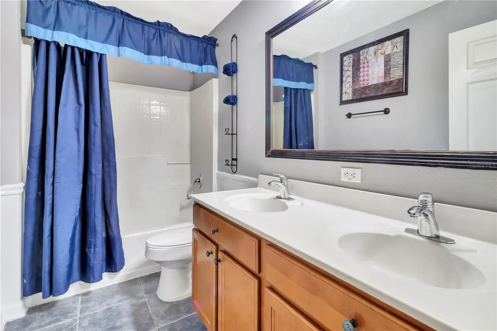 7642 Park Hill Avenue Leesburg FL 34748