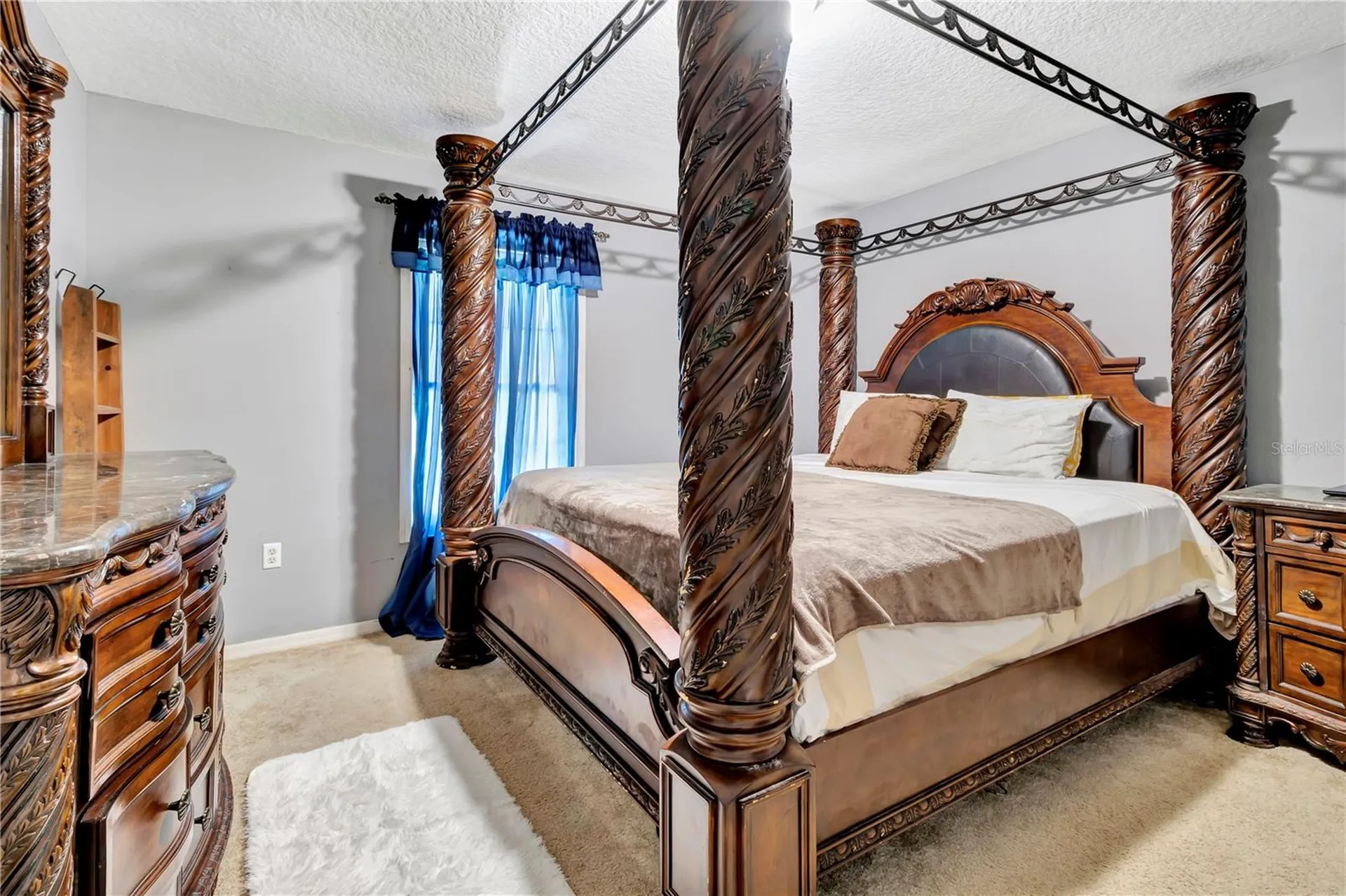 7642 Park Hill Avenue Leesburg FL 34748