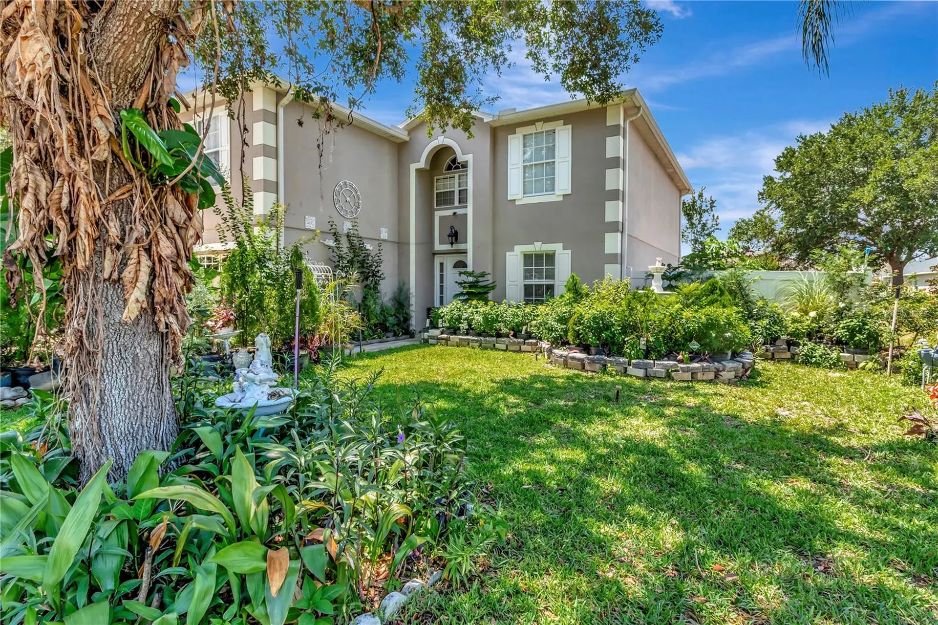 7642 Park Hill Avenue Leesburg FL 34748