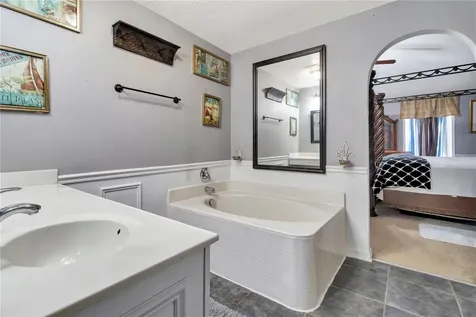 7642 Park Hill Avenue Leesburg FL 34748
