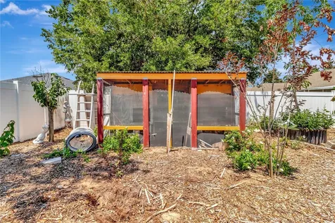 7642 Park Hill Avenue Leesburg FL 34748