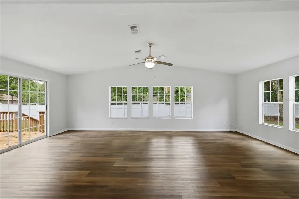 100 SE 81st Street Ocala FL 34480
