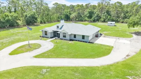 1383 Tropicaire Boulevard North Port FL 34286