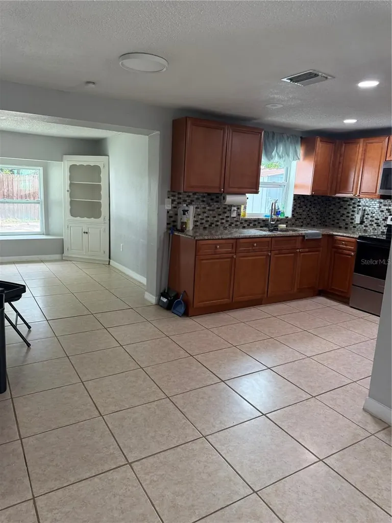 7325 Ivanhoe Drive Port Richey FL 34668