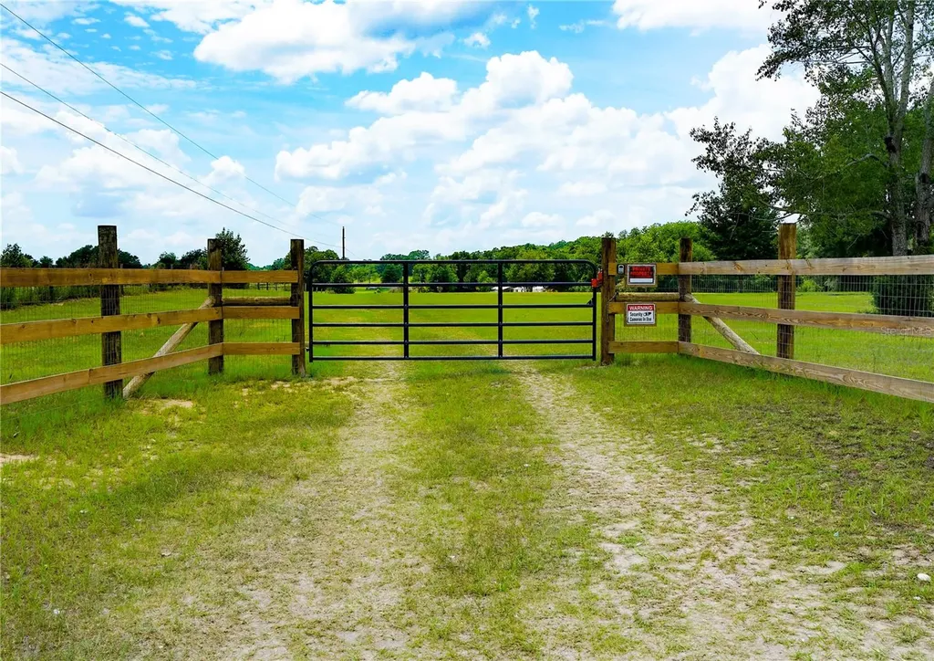 15530 SE 47th Avenue Summerfield FL 34491