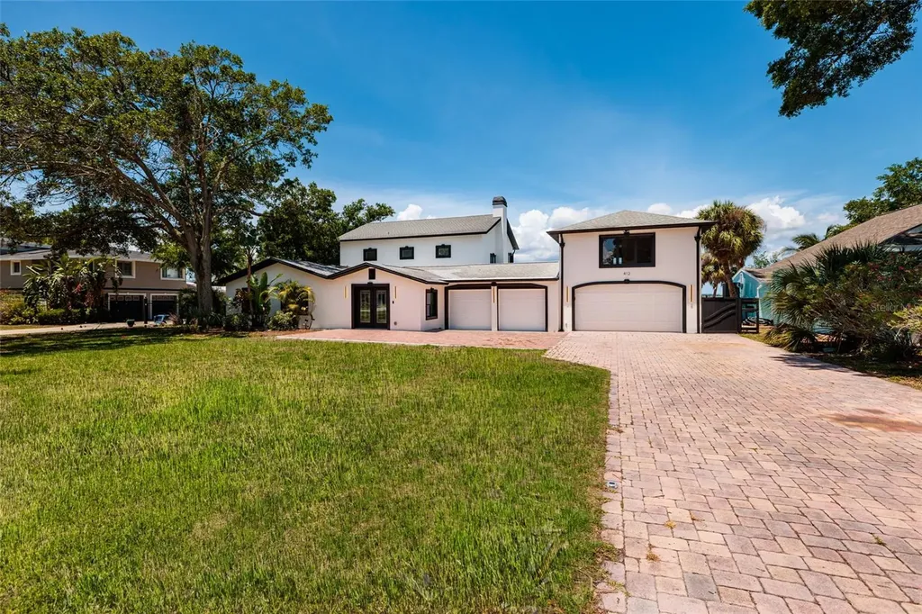 412 Shore Drive E Oldsmar FL 34677