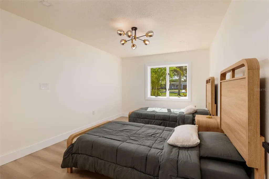 412 Shore Drive E Oldsmar FL 34677