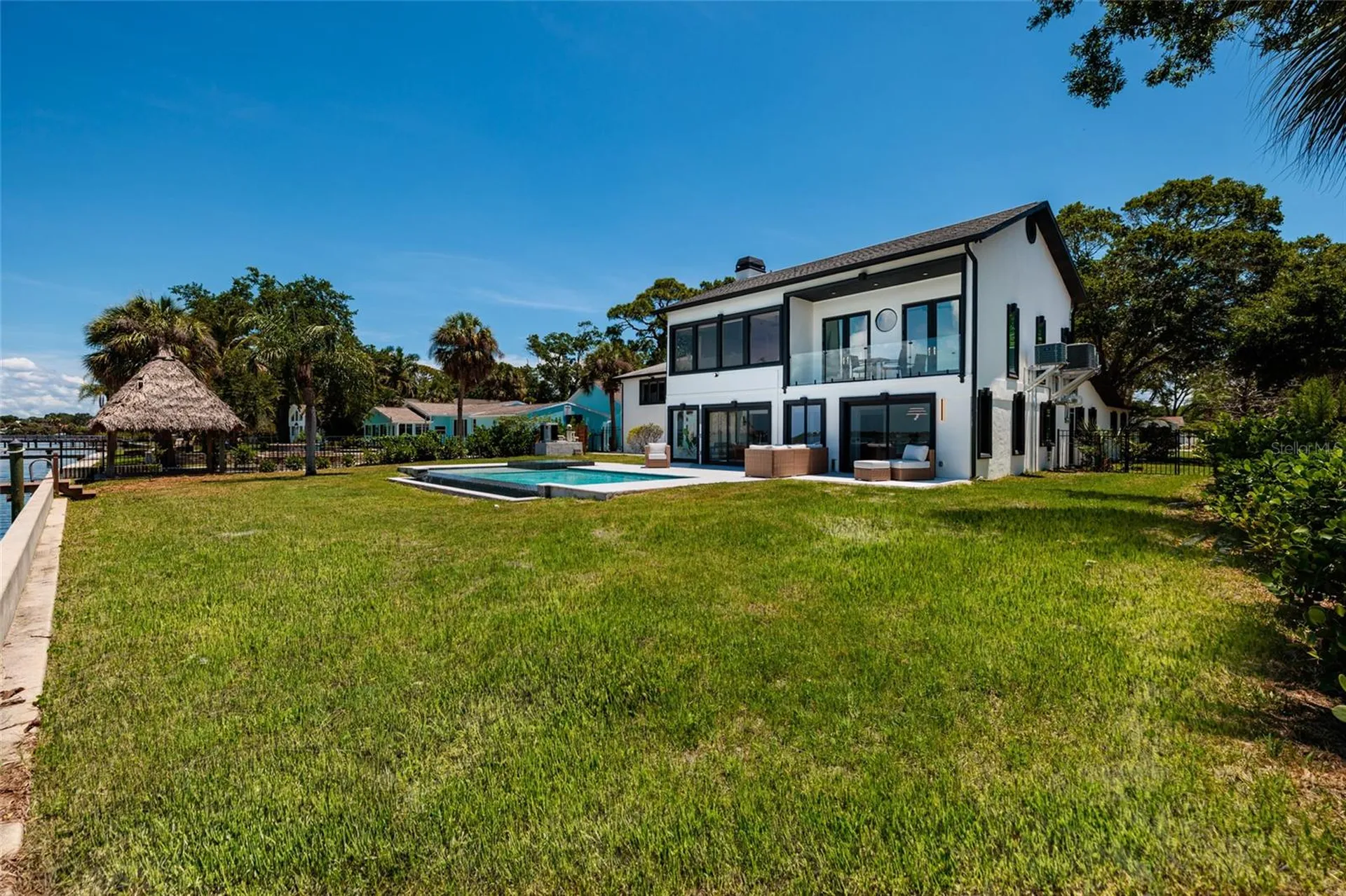 412 Shore Drive E Oldsmar FL 34677
