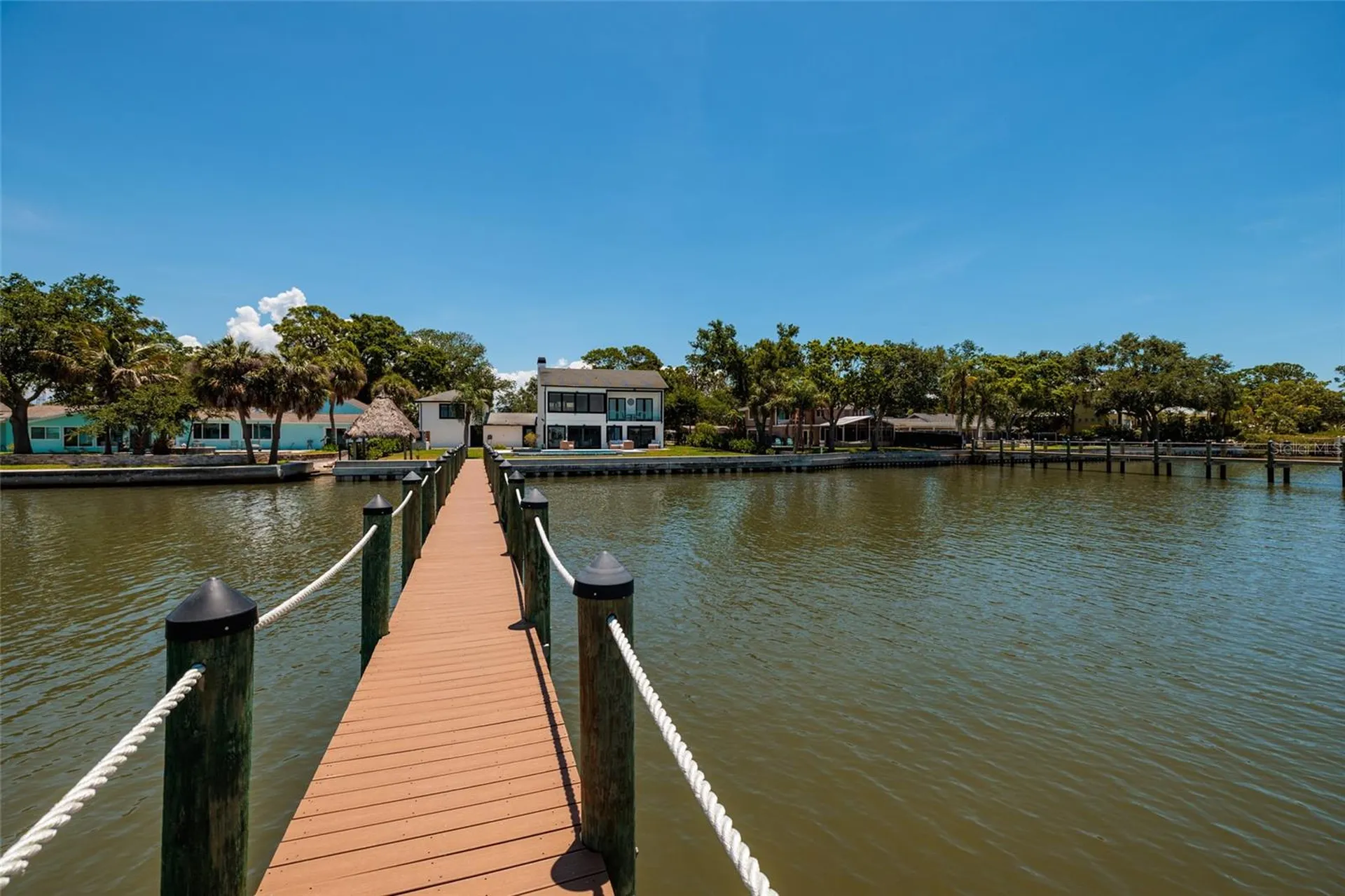 412 Shore Drive E Oldsmar FL 34677
