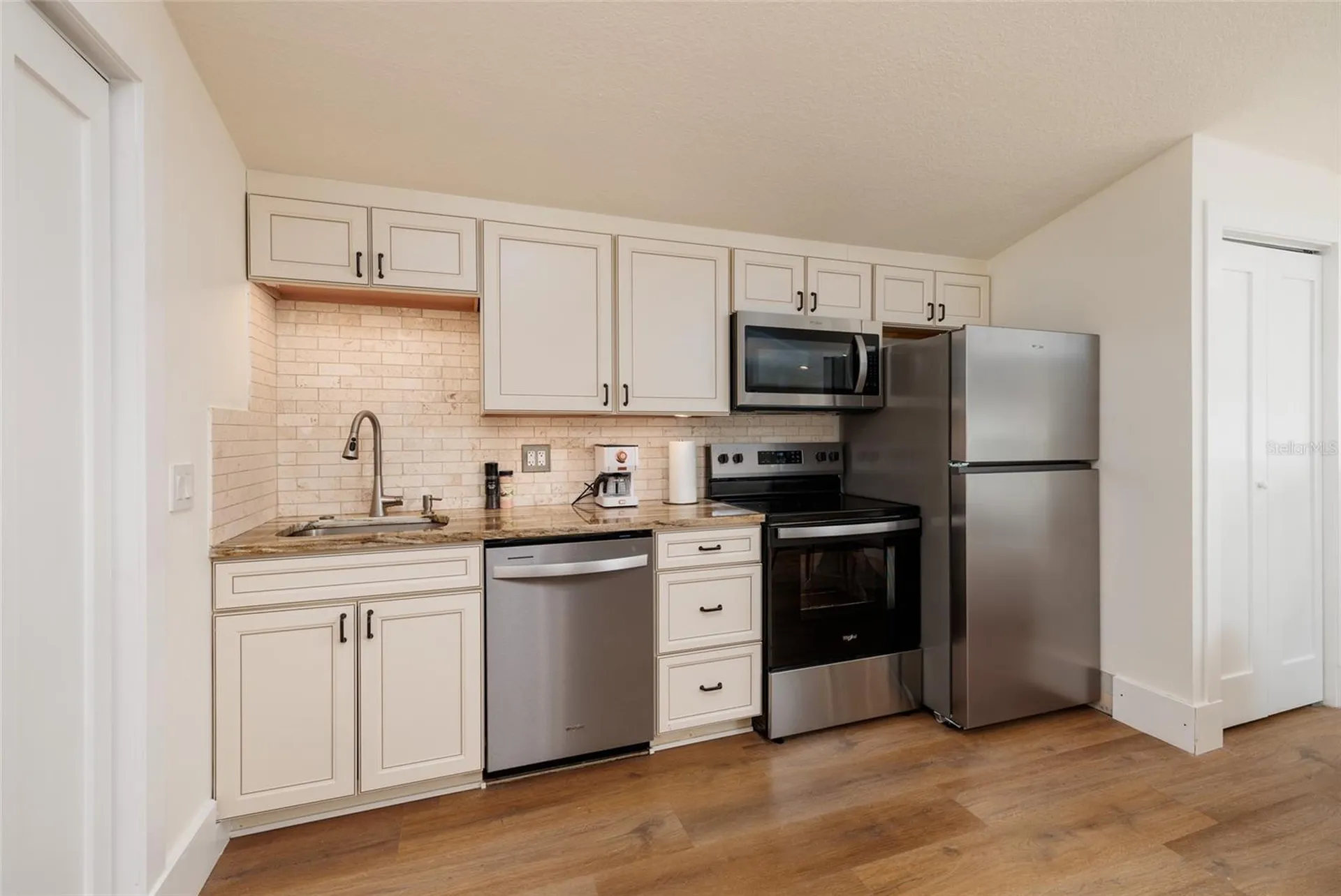 412 Shore Drive E Oldsmar FL 34677