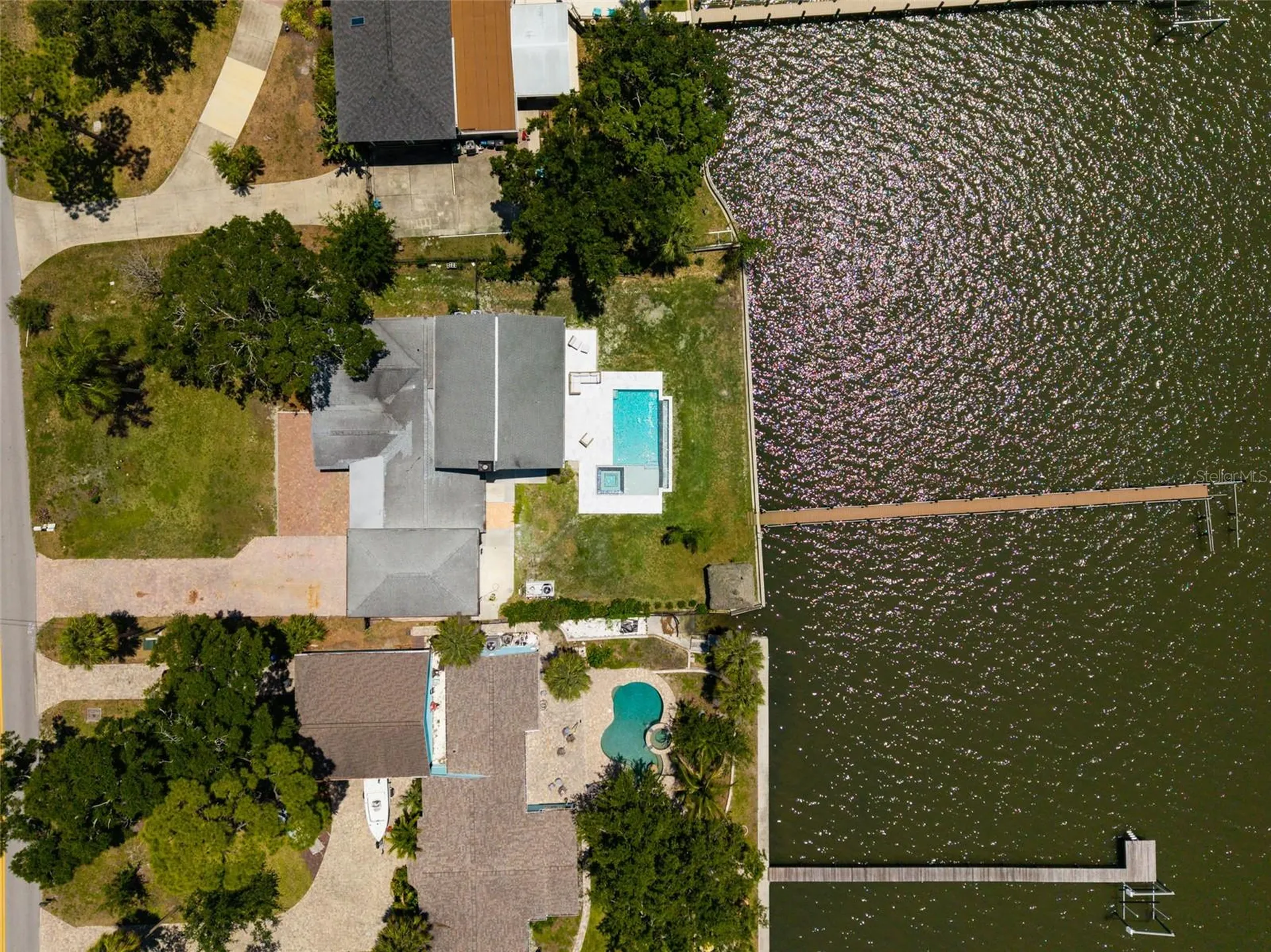 412 Shore Drive E Oldsmar FL 34677