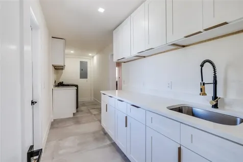 412 Shore Drive E Oldsmar FL 34677