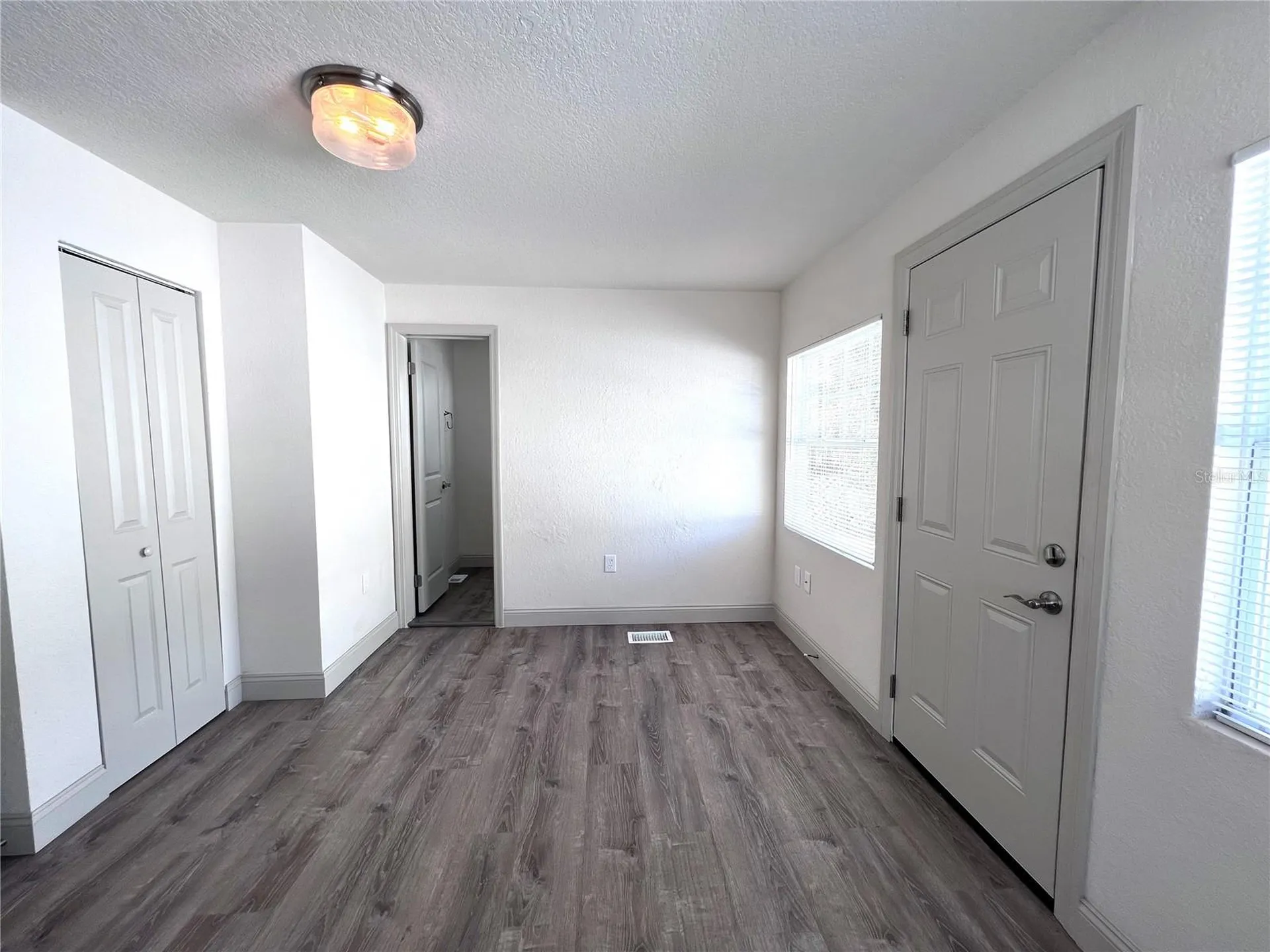 1240 15th Street N St Petersburg FL 33705