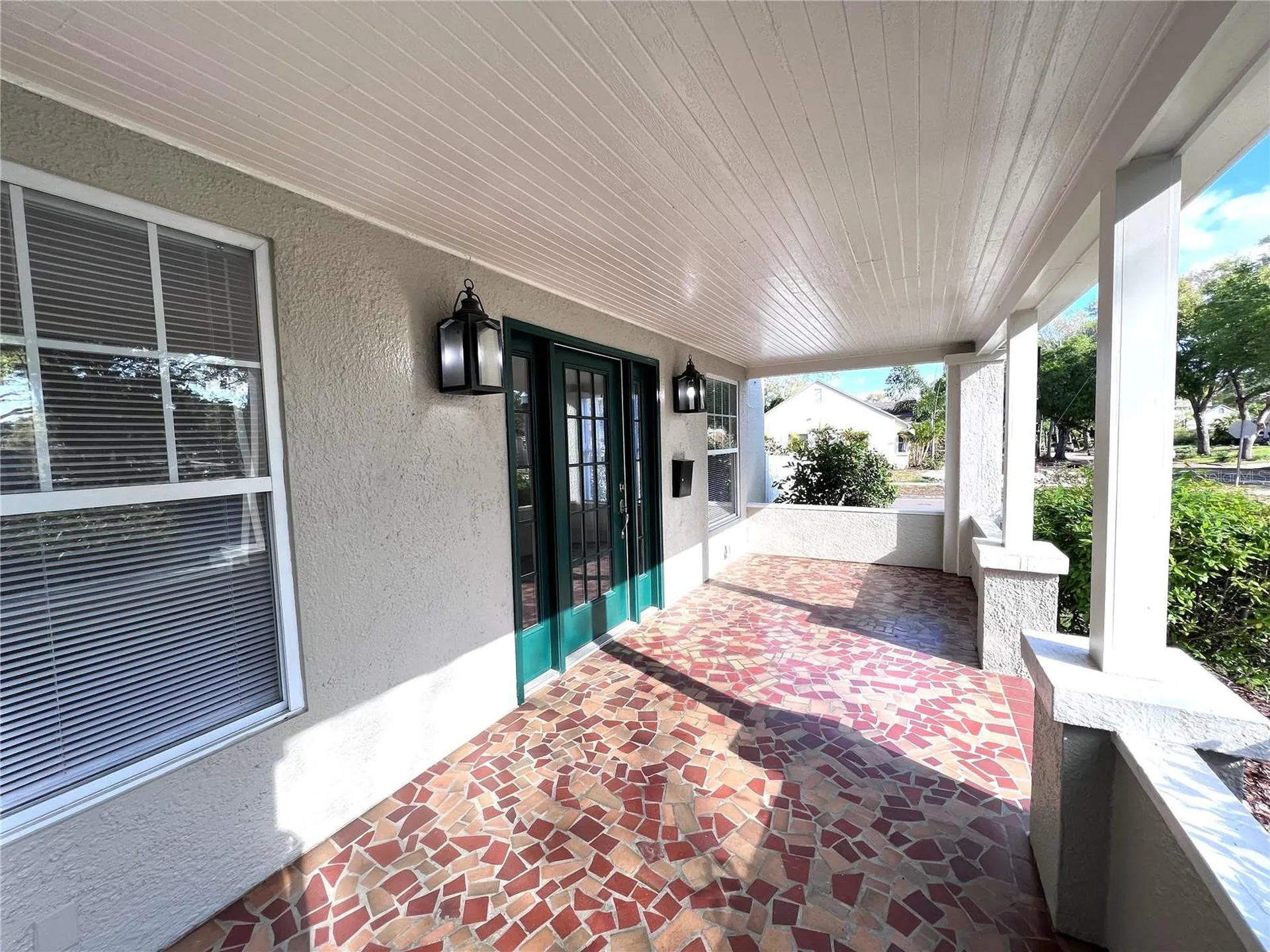 1240 15th Street N St Petersburg FL 33705