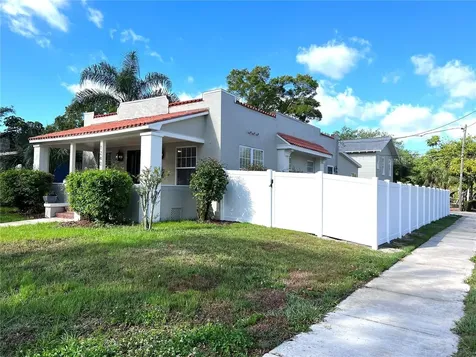 1240 15th Street N St Petersburg FL 33705