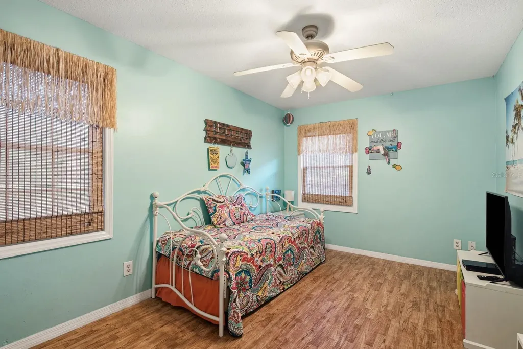 1125 Spanish Oaks Drive W Palm Harbor FL 34683