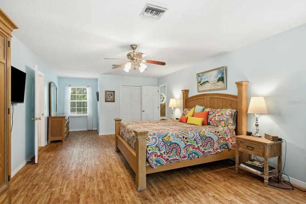 1125 Spanish Oaks Drive W Palm Harbor FL 34683
