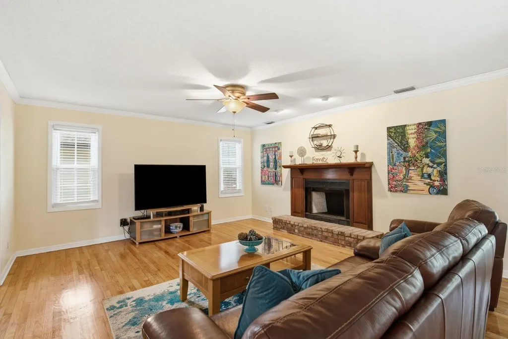 1125 Spanish Oaks Drive W Palm Harbor FL 34683