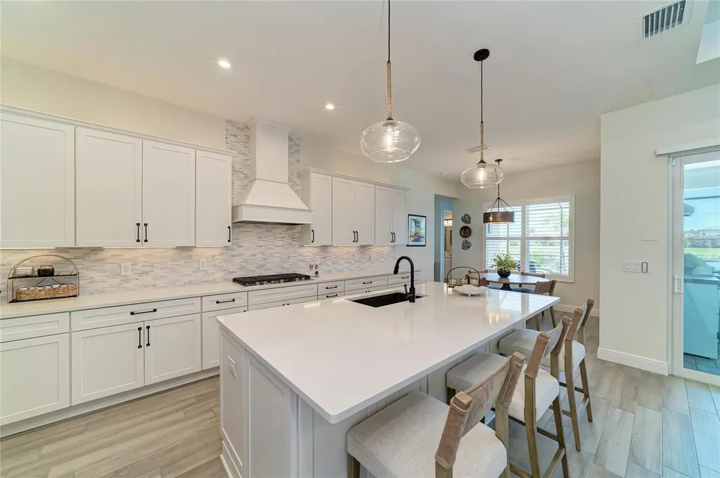 8533 Beechlake Court Sarasota FL 34240