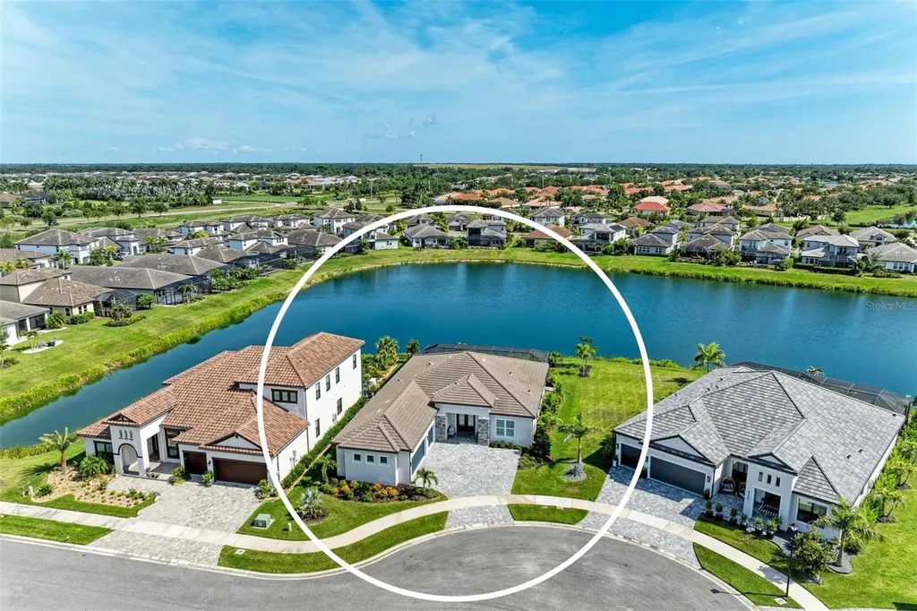 8533 Beechlake Court Sarasota FL 34240