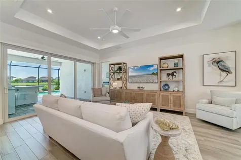 8533 Beechlake Court Sarasota FL 34240