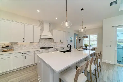 8533 Beechlake Court Sarasota FL 34240