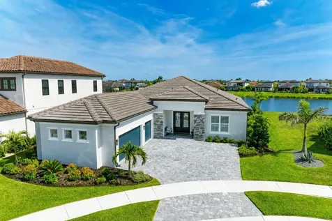8533 Beechlake Court Sarasota FL 34240