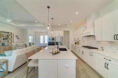 8533 Beechlake Court Sarasota FL 34240
