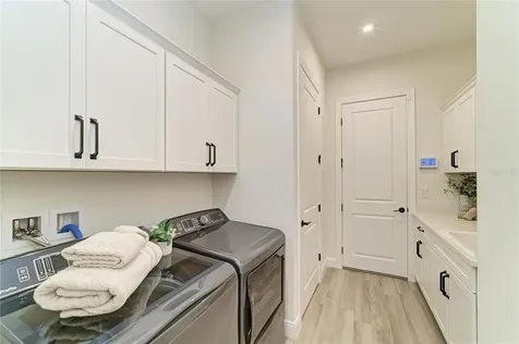 8533 Beechlake Court Sarasota FL 34240