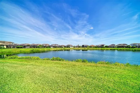 8533 Beechlake Court Sarasota FL 34240
