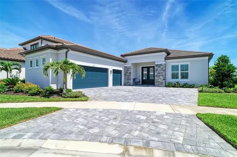8533 Beechlake Court Sarasota FL 34240