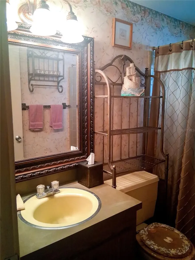 3033 Dawson Street Sarasota FL 34239