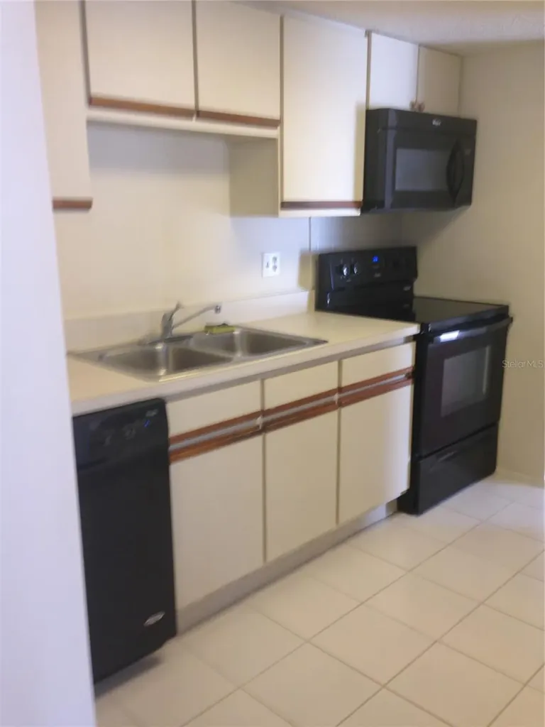 131 Sabal Court Oldsmar FL 34677