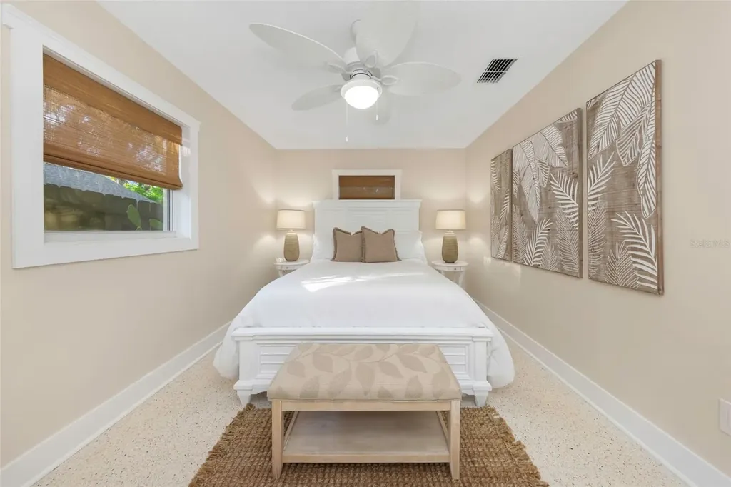 116 Read Street Tarpon Springs FL 34689