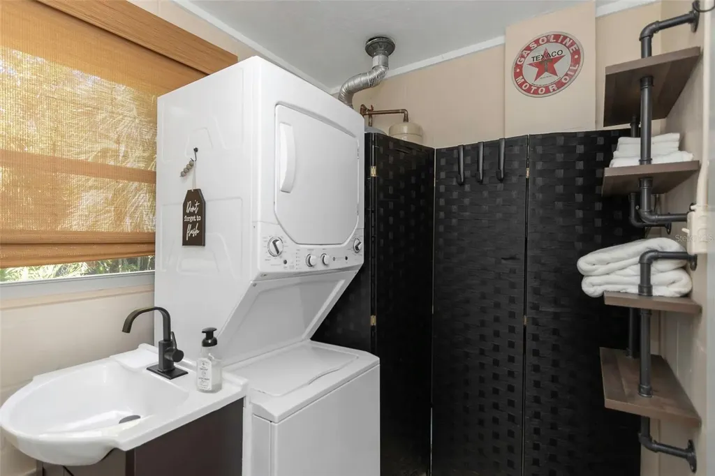 116 Read Street Tarpon Springs FL 34689