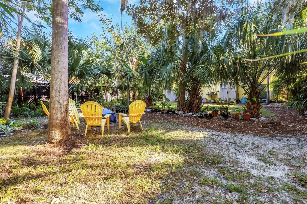 116 Read Street Tarpon Springs FL 34689