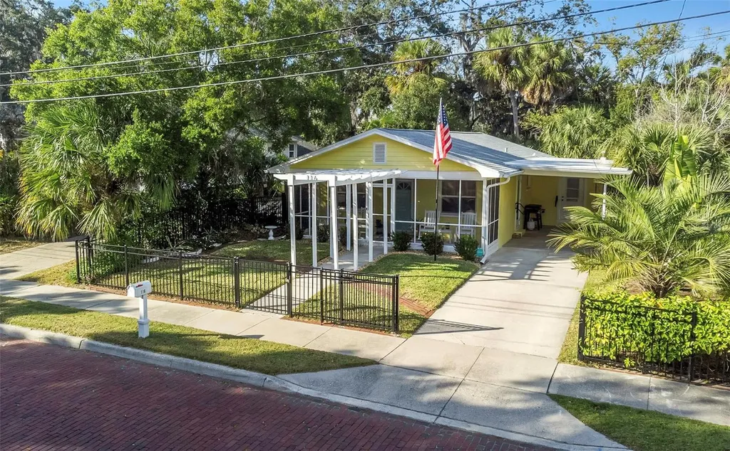 116 Read Street Tarpon Springs FL 34689