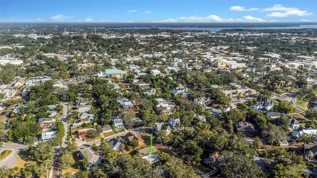 116 Read Street Tarpon Springs FL 34689