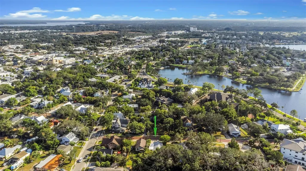 116 Read Street Tarpon Springs FL 34689