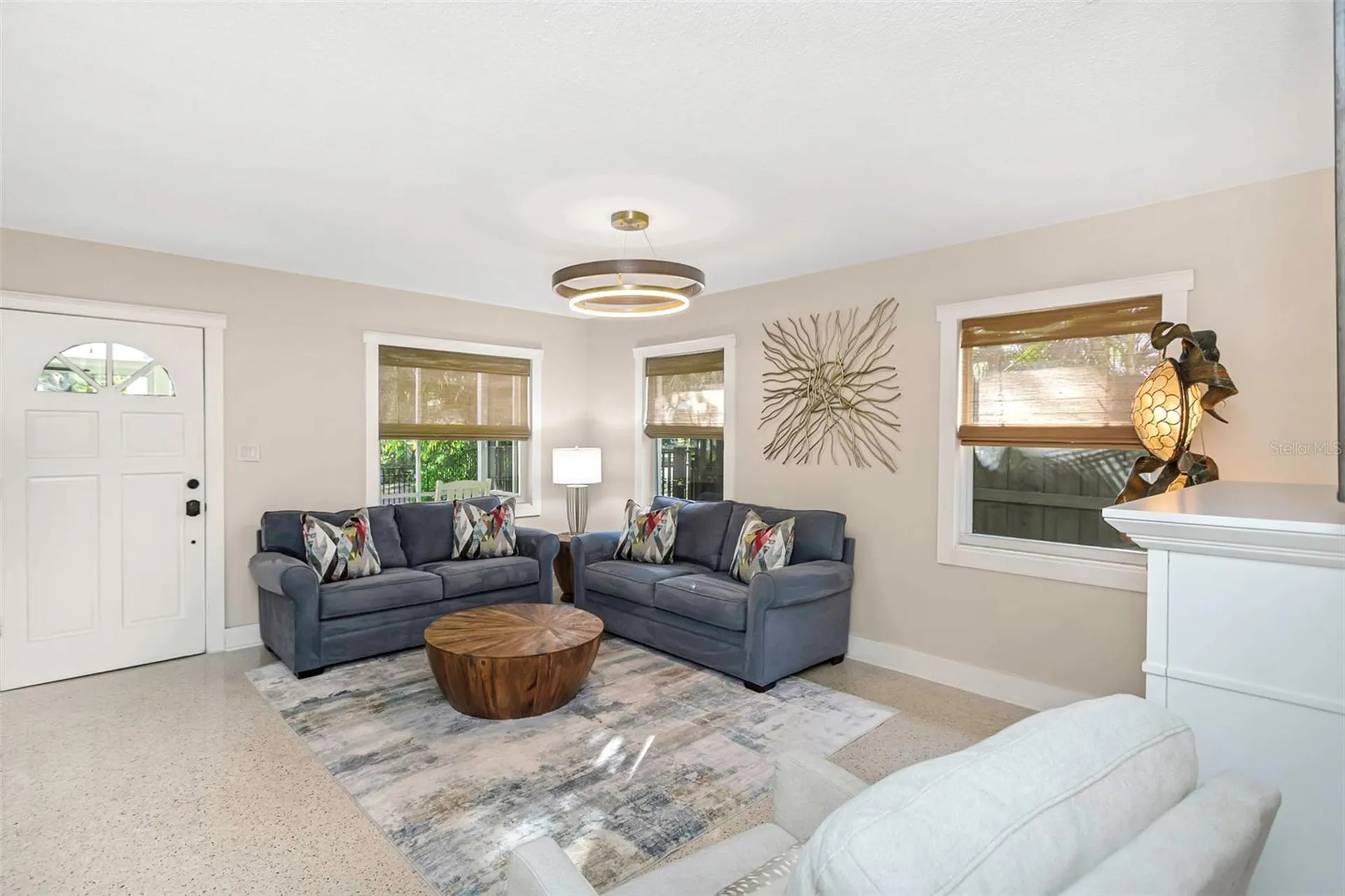 116 Read Street Tarpon Springs FL 34689