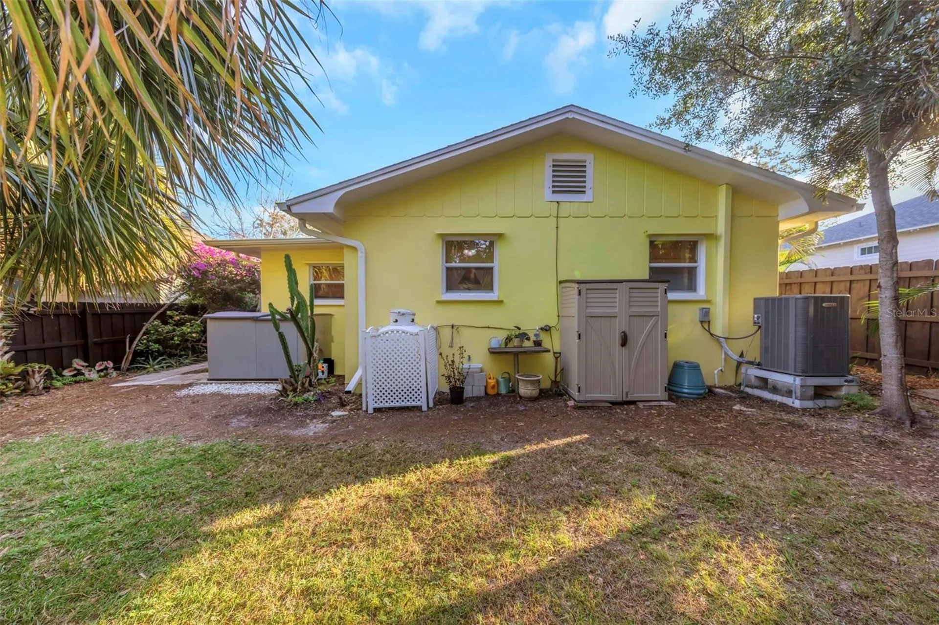 116 Read Street Tarpon Springs FL 34689