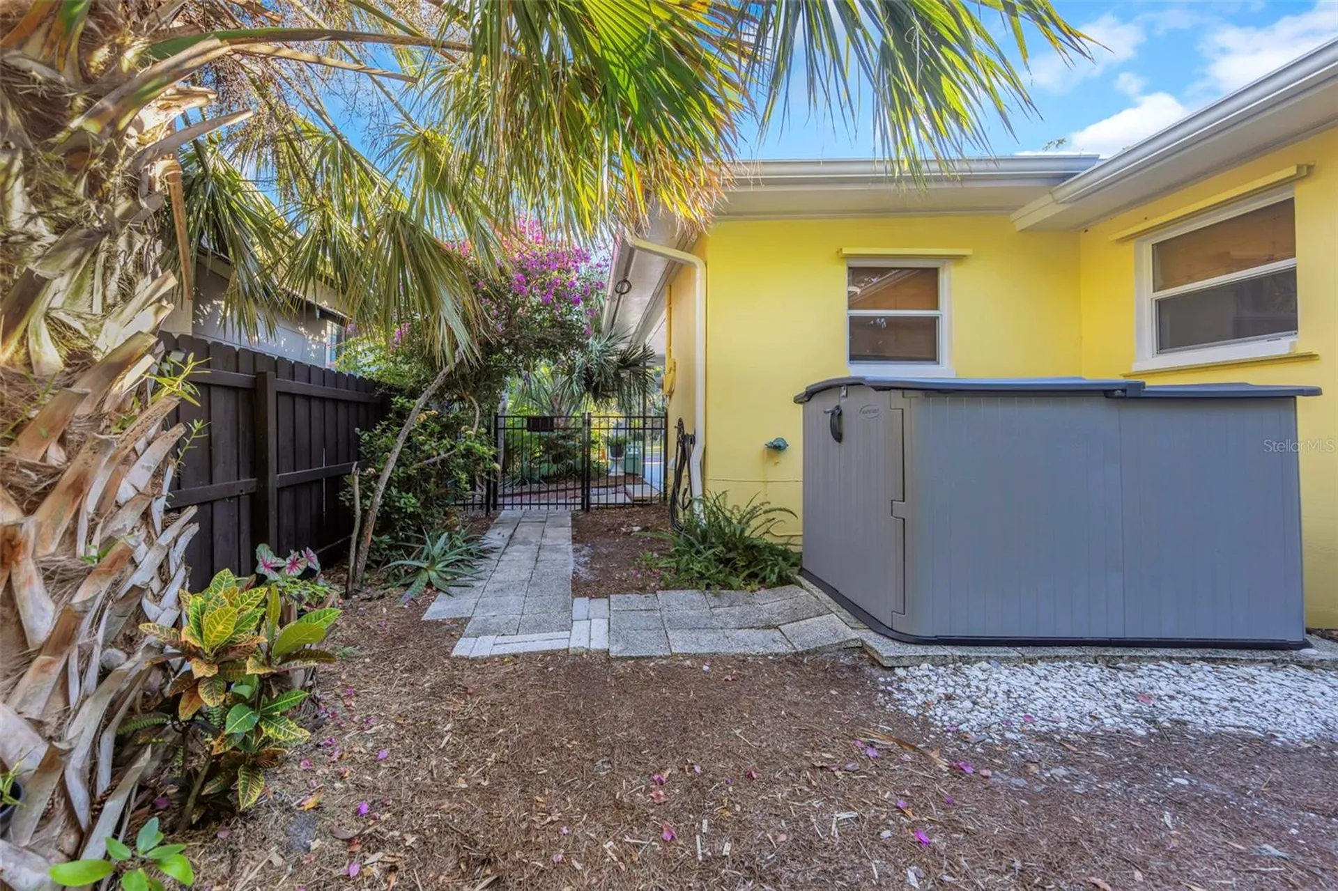 116 Read Street Tarpon Springs FL 34689