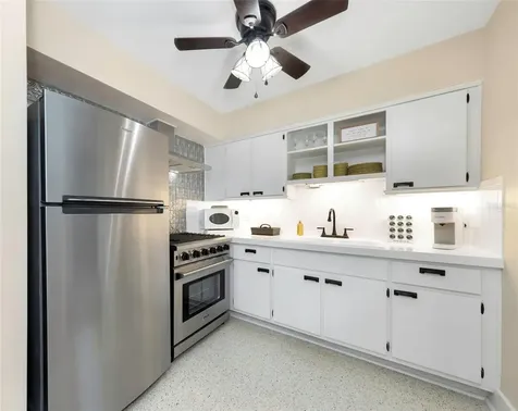 116 Read Street Tarpon Springs FL 34689
