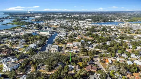116 Read Street Tarpon Springs FL 34689