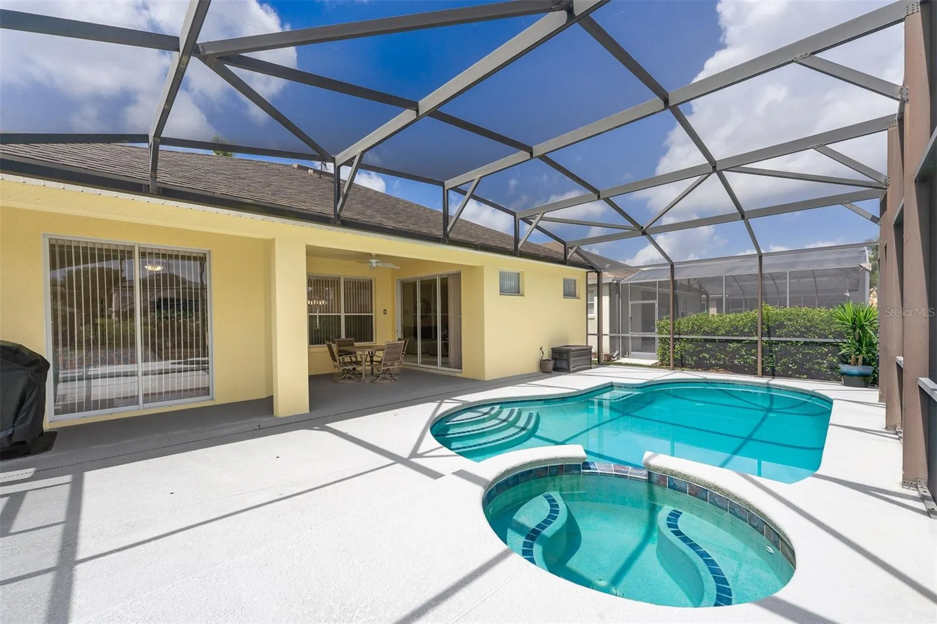 196 Minniehaha Circle Haines City FL 33844