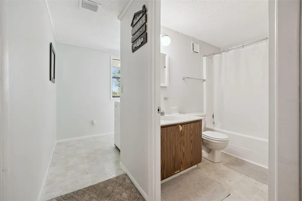 42146 Pine Valley Drive Paisley FL 32767