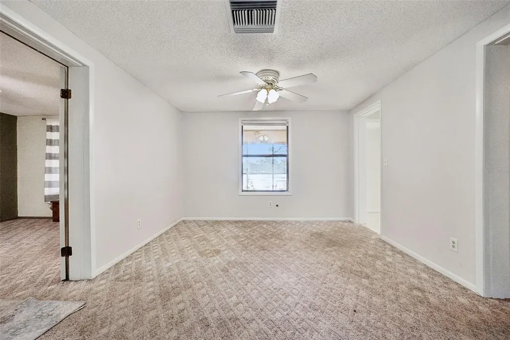 42146 Pine Valley Drive Paisley FL 32767