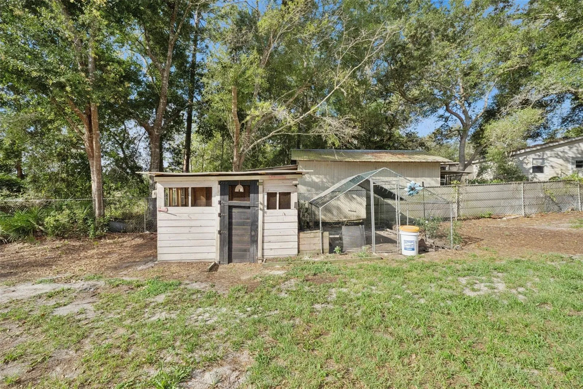 42146 Pine Valley Drive Paisley FL 32767
