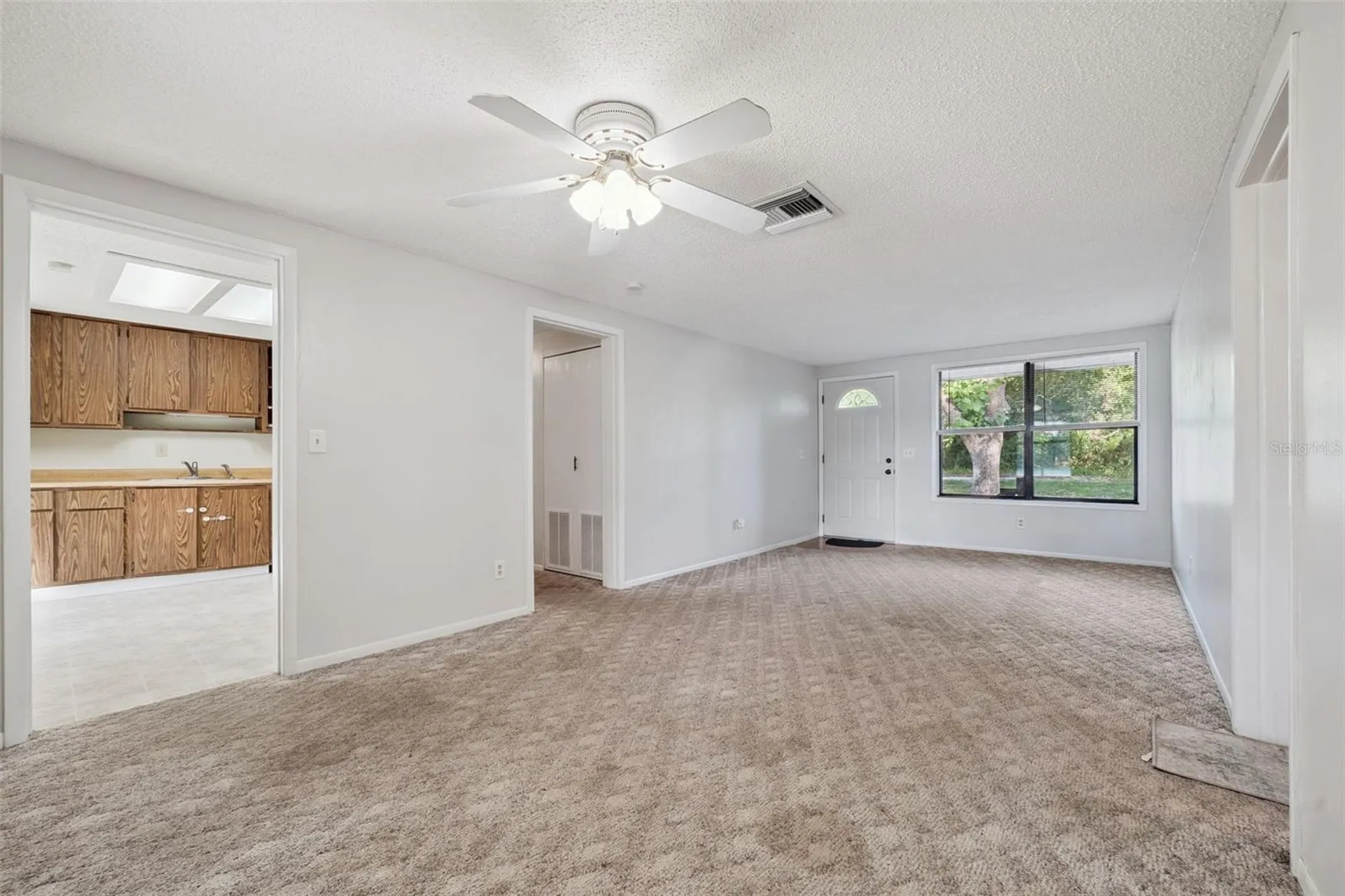 42146 Pine Valley Drive Paisley FL 32767